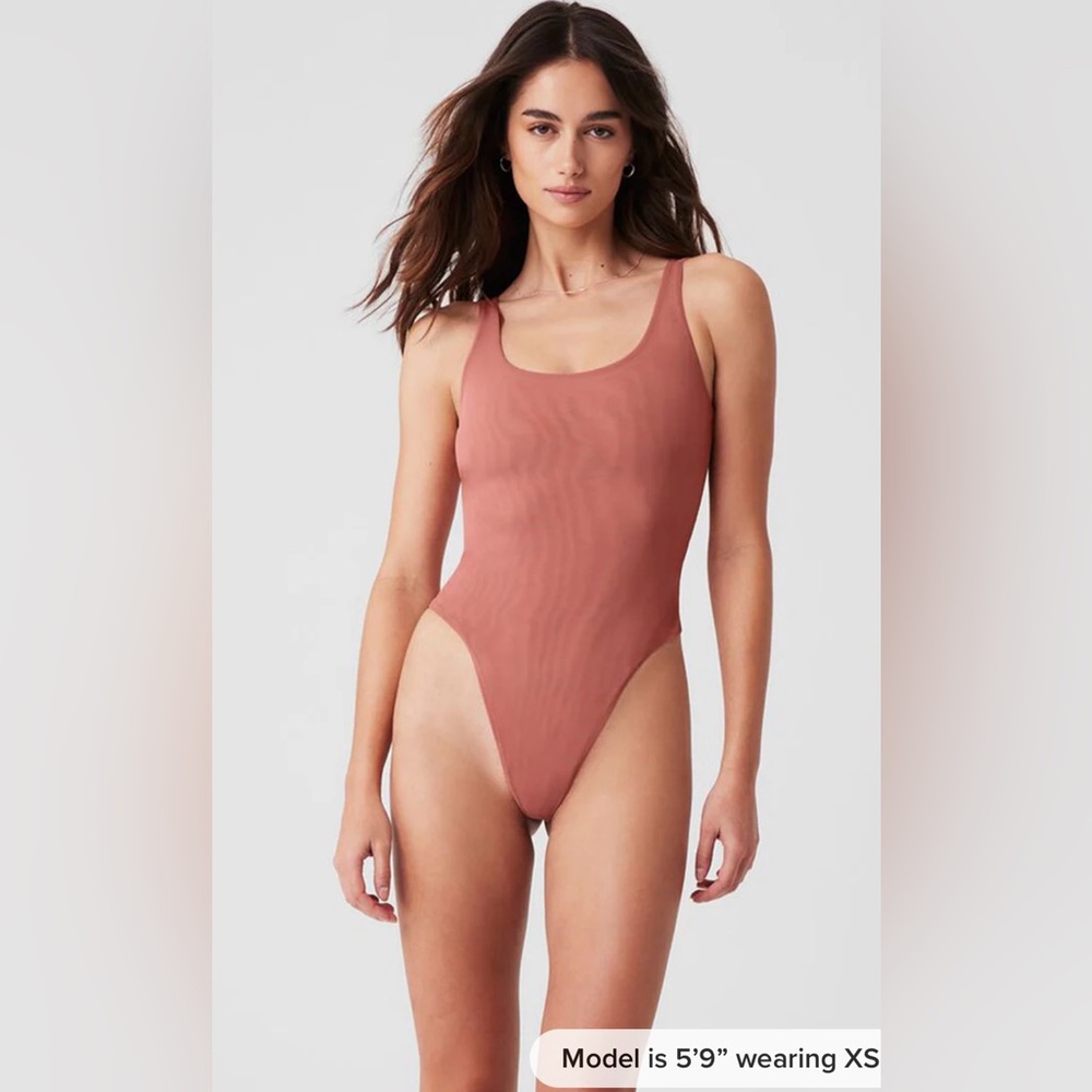 ALO Yoga Brown Bodysuit with Scoop Neckline